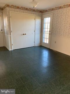 Photo - 236 Somerset Dr