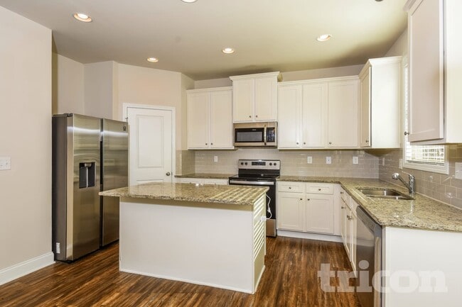 Photo - 175 Ireland Ln