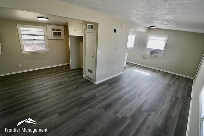 Photo - Unique Studio Apartment Located in East Manhattan!