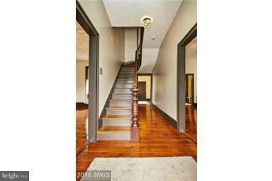 Photo - 123 N Church St