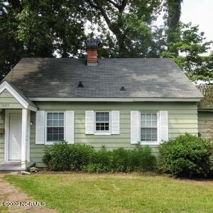 Photo - 1005 E 3rd St House
