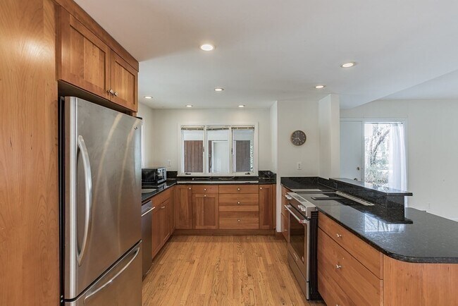 Photo - 34 Karlton Cir