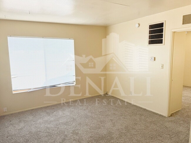 1211 W Apache Trail Unidad N