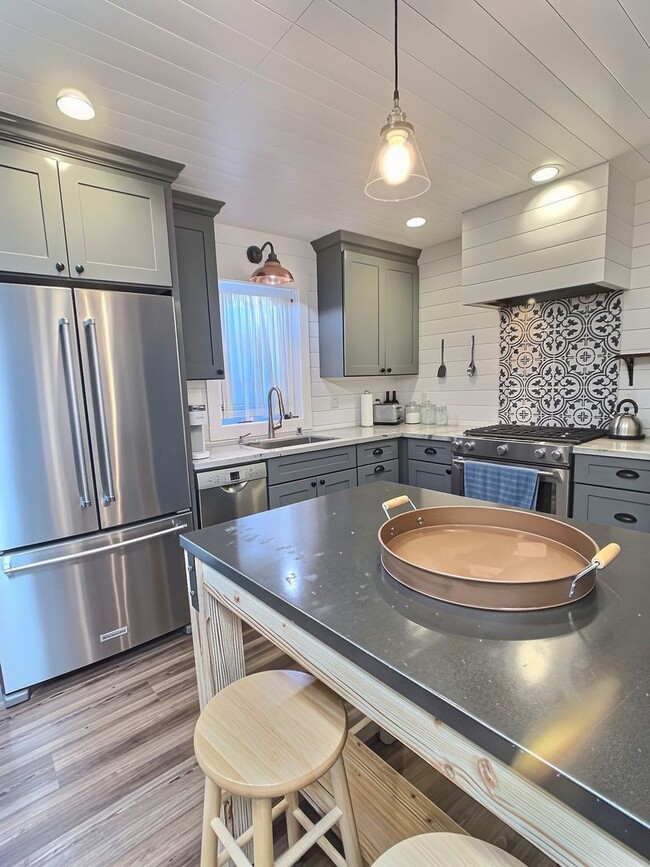 Photo - 851 W San Fernando St
