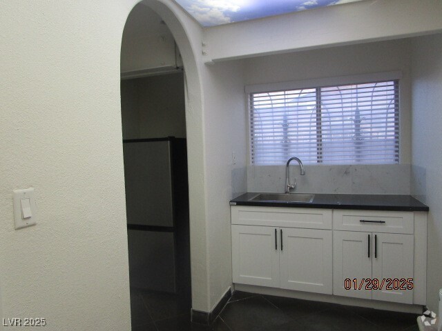 Building Photo - 4770 Vía Renaldo Rental