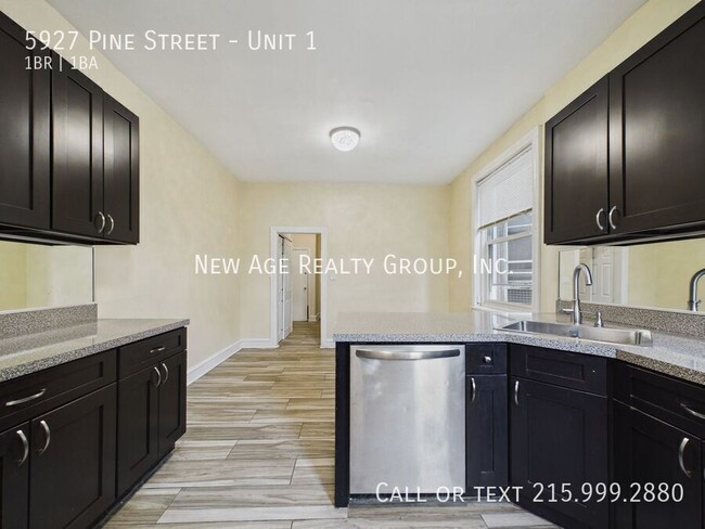 Photo - 5927 Pine St Unidad 1