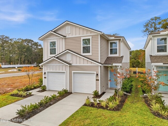 5661 Coppers Edge Ln