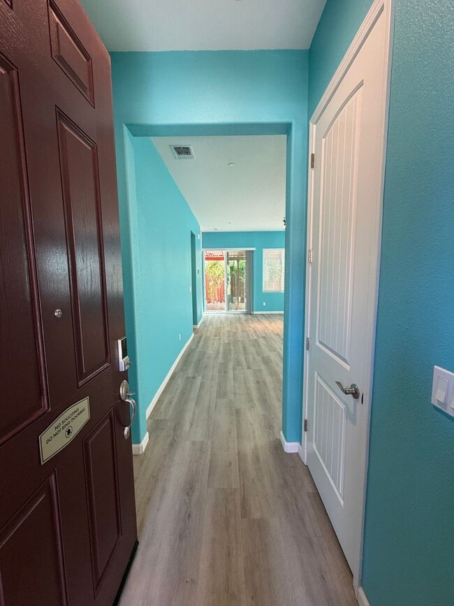 Photo - 3 Bedroom | 2.5 Bathroom | Single Family Home