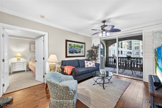 Photo - 2825 Palm Beach Blvd Unidad 215