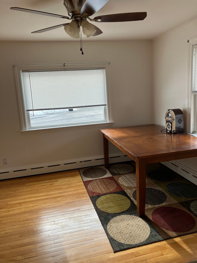 Diningroom - 7 Park Ave Unit 7 Park Avenue