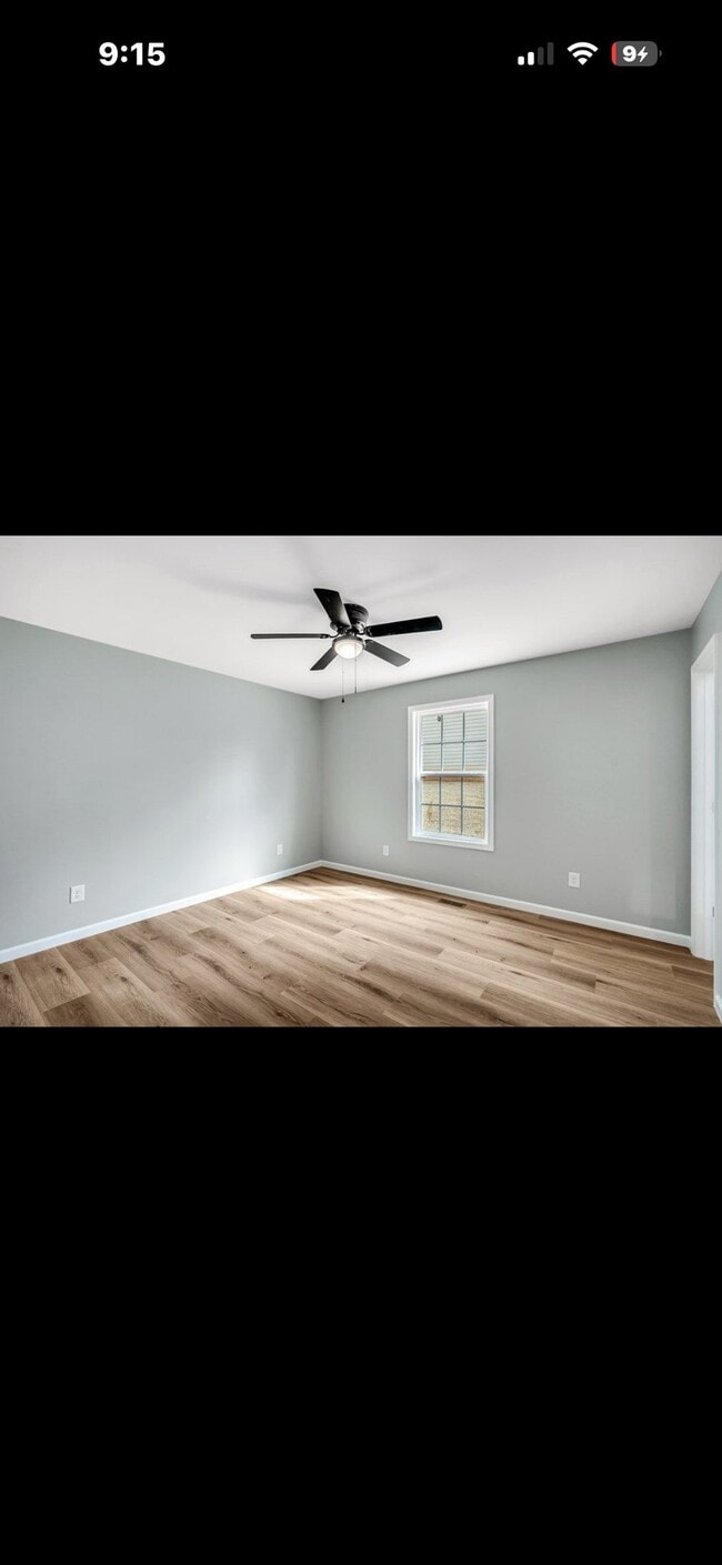 Photo - 1628 Waring Rd NW