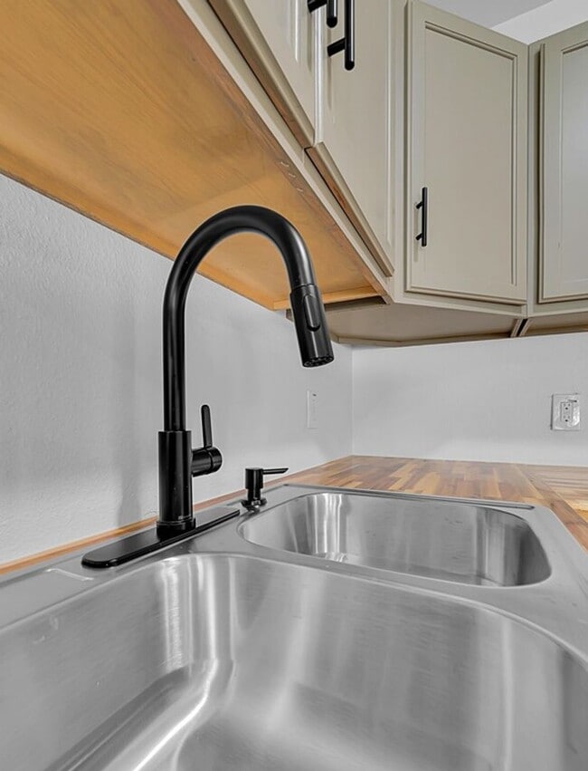 Photo - Newly remodeled 4BD 3BA Home in Waco