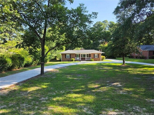 Photo - 216 Country Club Dr