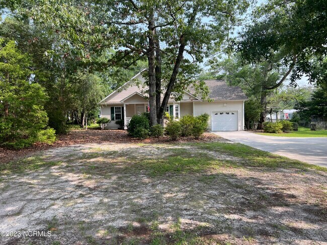 Photo - 409 Loma Linda Dr