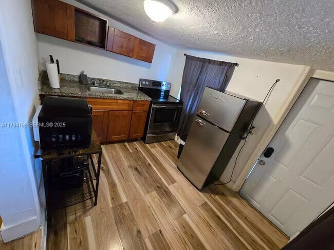 Photo - 7638 N Miami Ave Unit 8