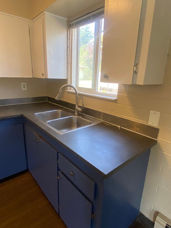 Photo - 1126-1130 24th St Unit 1126