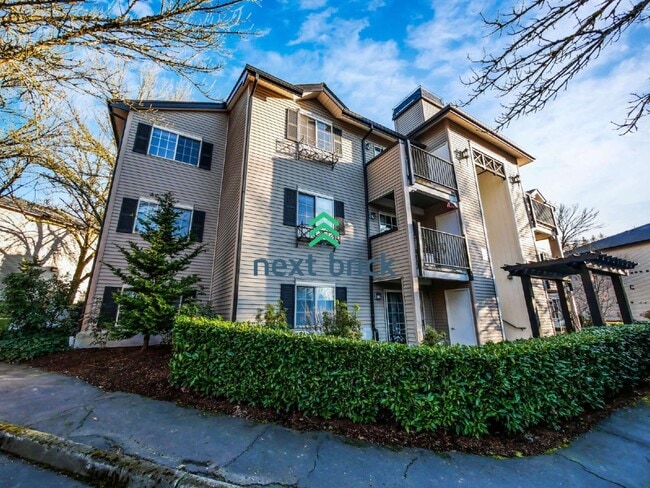 Photo - Beds and 1 Bath Kirkland Condo is Available for Rent!