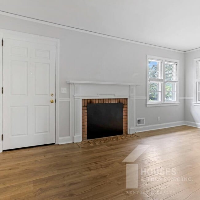 Photo - 9 Forestdale Dr