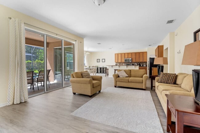 Photo - 220 Las Fuentes Dr Unit ID1280952P