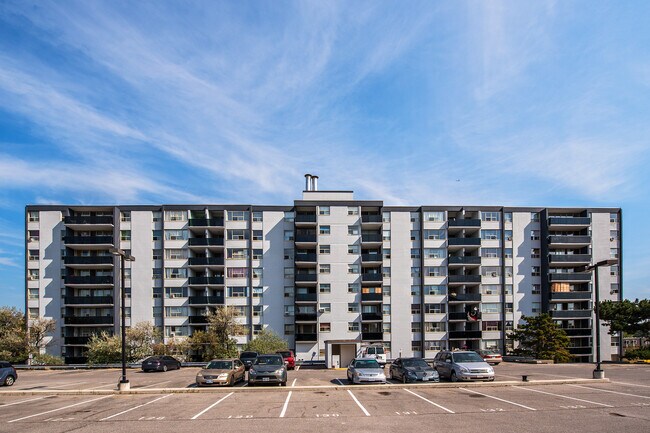Photo - Pacific Way Apartments