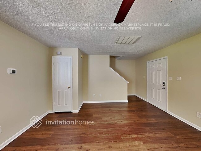 Photo - 9808 Aviary Hill Way
