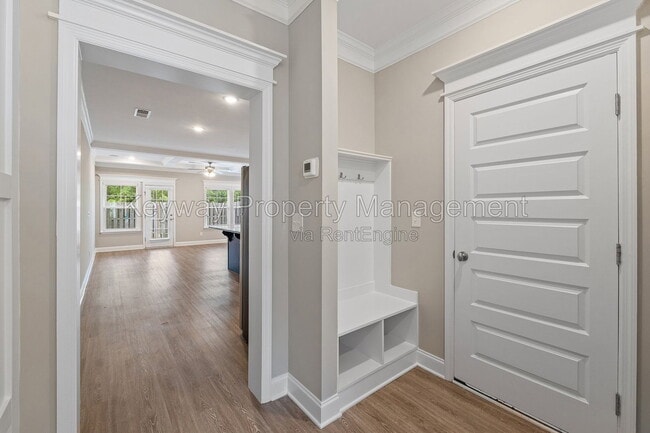 Photo - 315 Sumac Trail