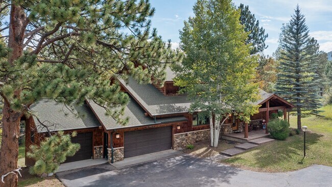 Photo - 410 Fall River Ln