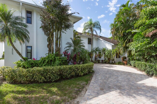 Photo - 2905 Polo Island Dr