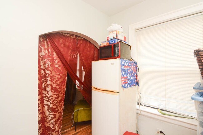 Photo - 1712 W Estes Ave Unit 402