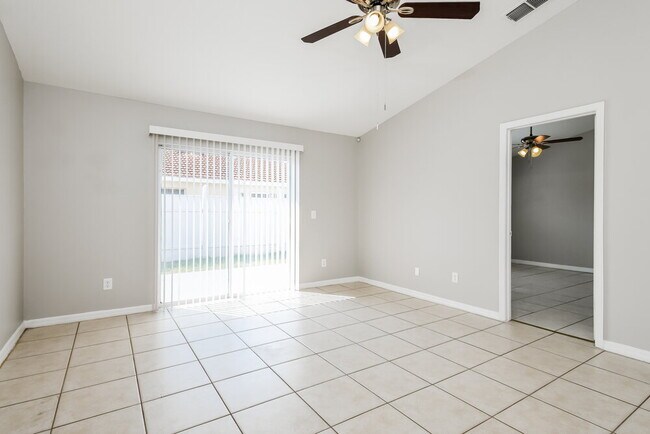 Photo - 2294 Santa Lucia St