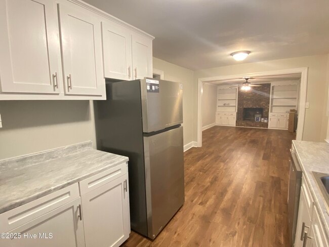 Photo - 2816 Jefferson Dr