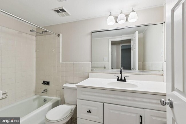 Photo - 106 Harvest Ln Unidad 206