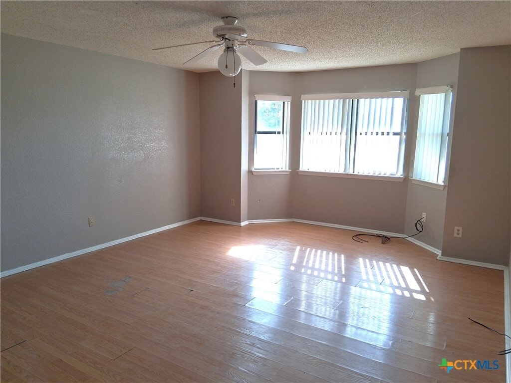Photo - 3909 Shellrock Dr