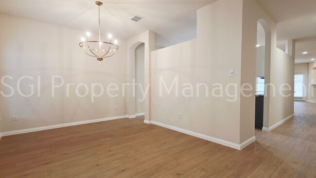 Photo - 1204 Riverside Rd