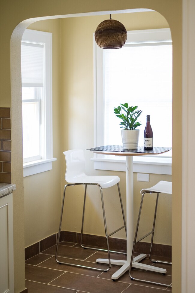 Photo - 304 NE 45th Ave Unidad A