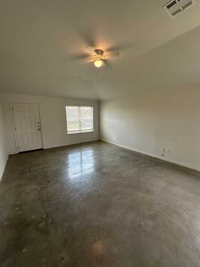 Photo - 3Bed /2 Bath in Temple TX
