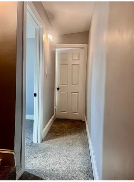 Photo - 820 W 7th St