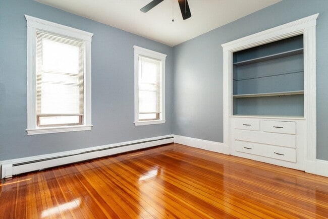 Photo - 46 Houghton St Unit 3