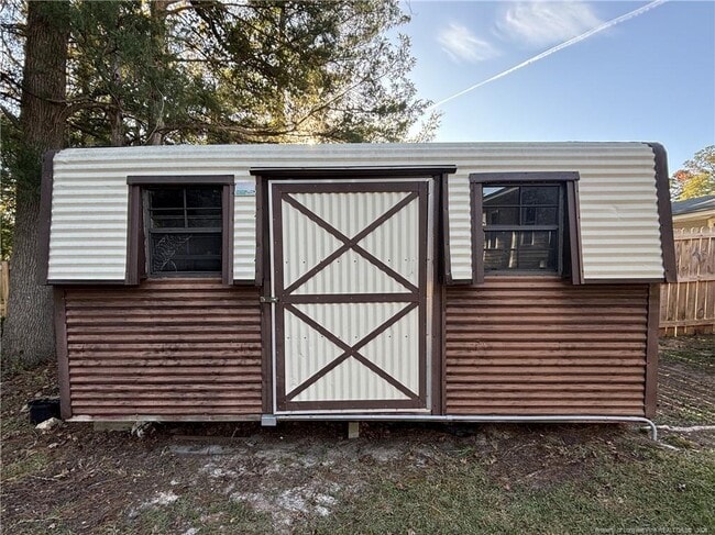 Photo - 931 Fleetwood Dr