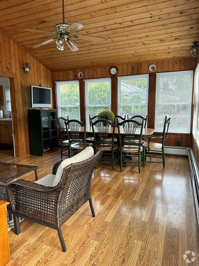 Building Photo - 25 Squiretown Rd Rental
