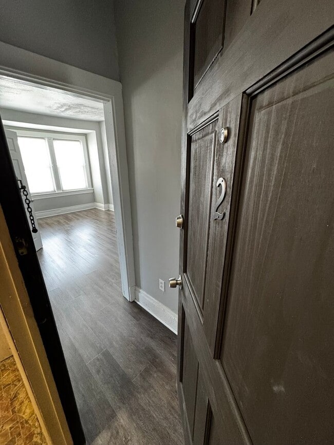 Photo - Newly Remodeled Two Bedroom Apartment in Squirrel Hill