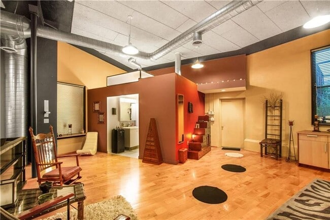 Photo - 847 Weeden St