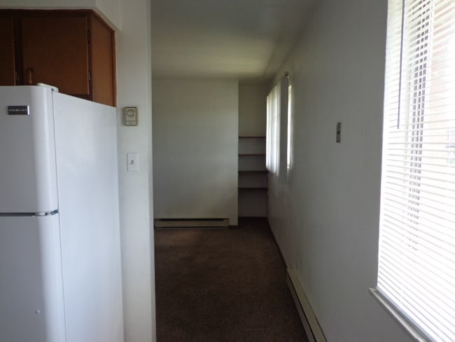 Photo - 713 Cedar Dr