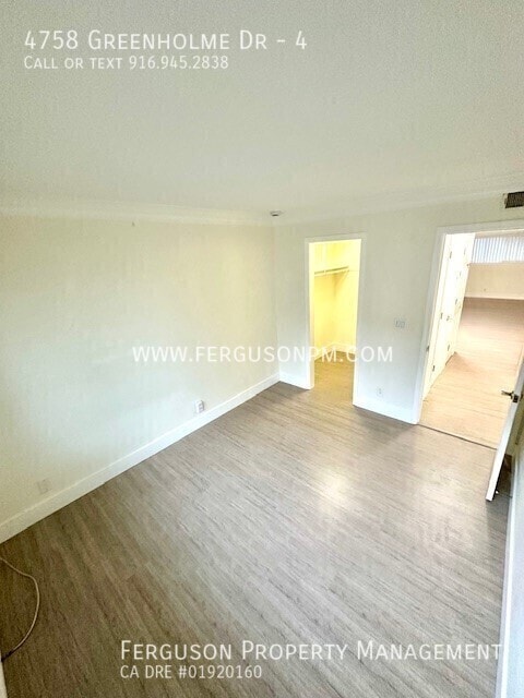 Photo - 4758 Greenholme Dr Unit 4