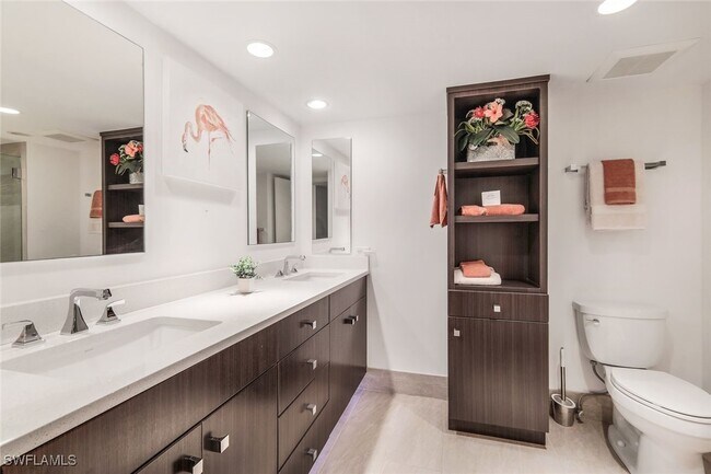 Photo - 4041 Gulf Shore Blvd N Unidad 204