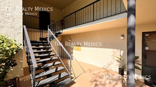 Photo - 3280 S Semoran Blvd