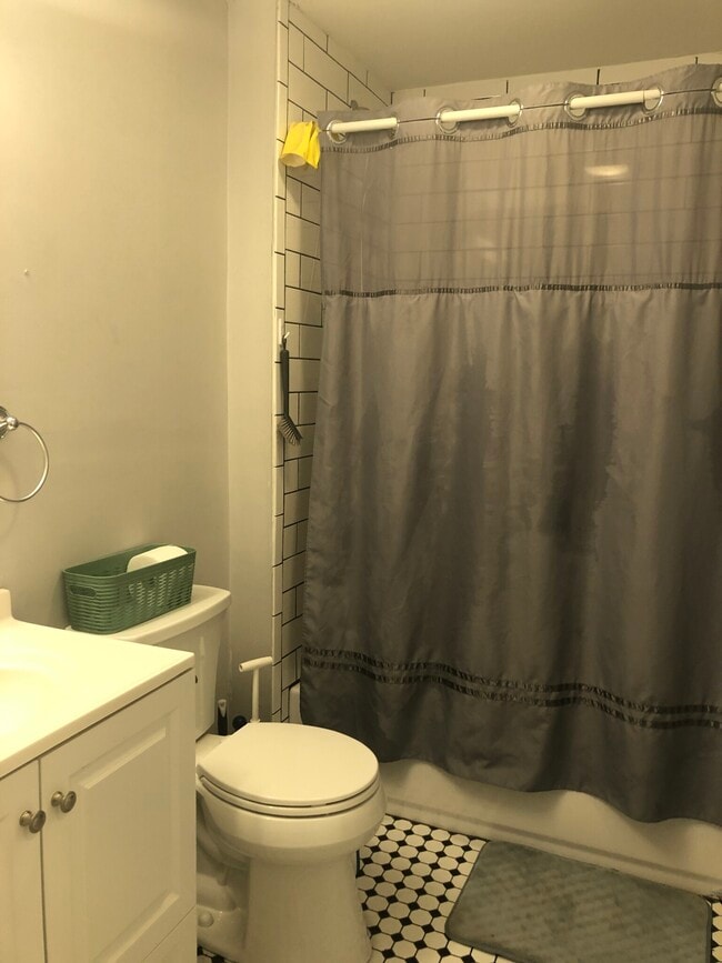 Photo - 38 Crescent Ave Unit 3