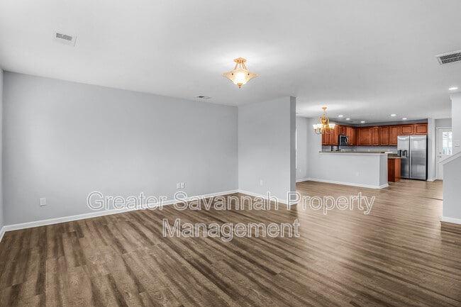 Photo - 307 Grasslands Dr
