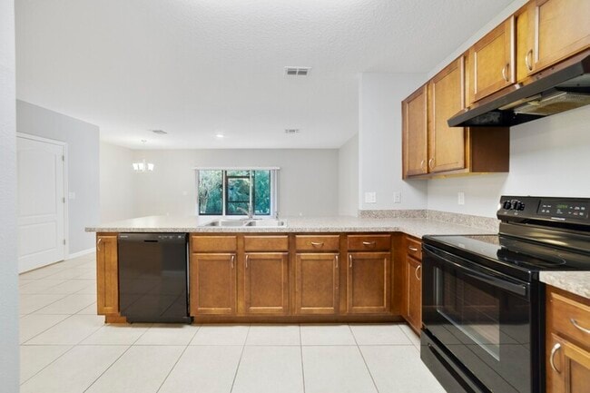 Photo - 443 Arbor Lakes Dr