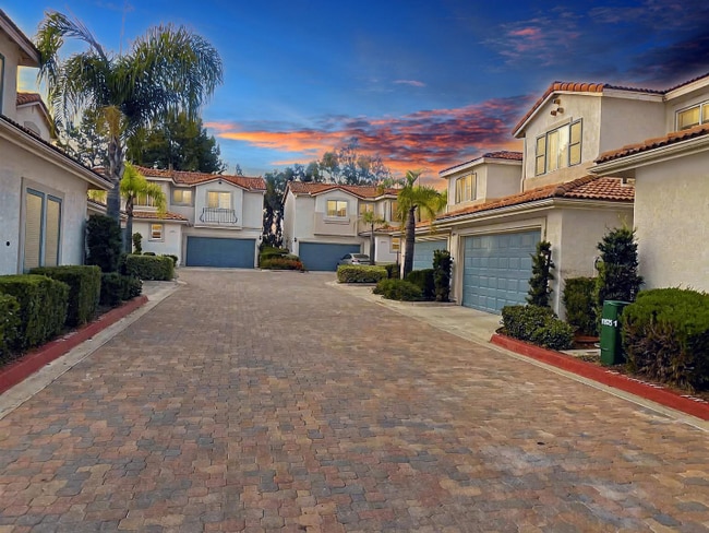 Photo - 11595 Compass Point Dr N